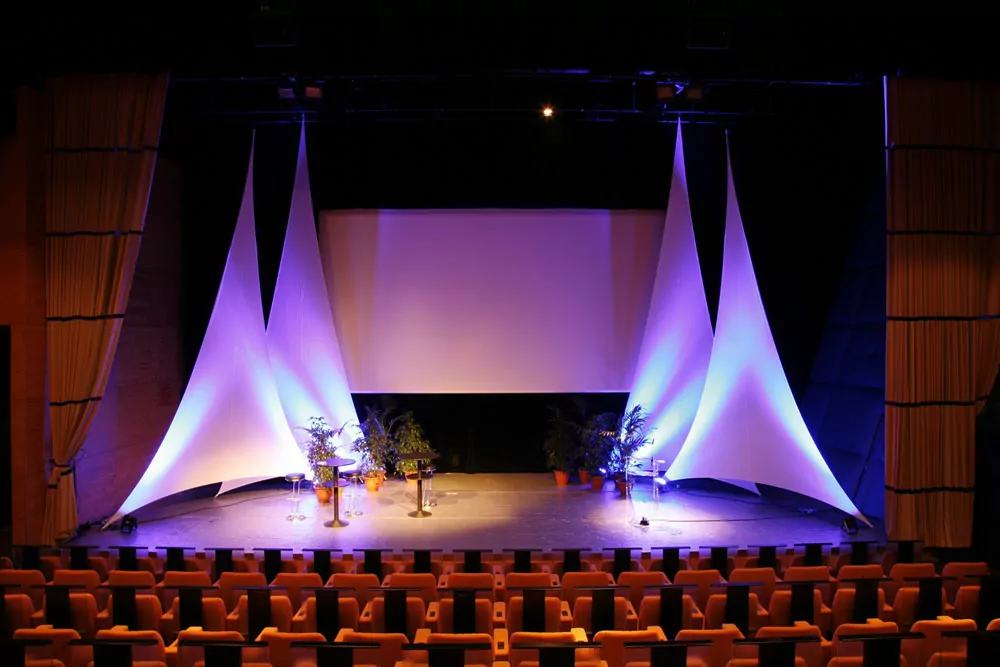 theatre louispasteur2.jpg